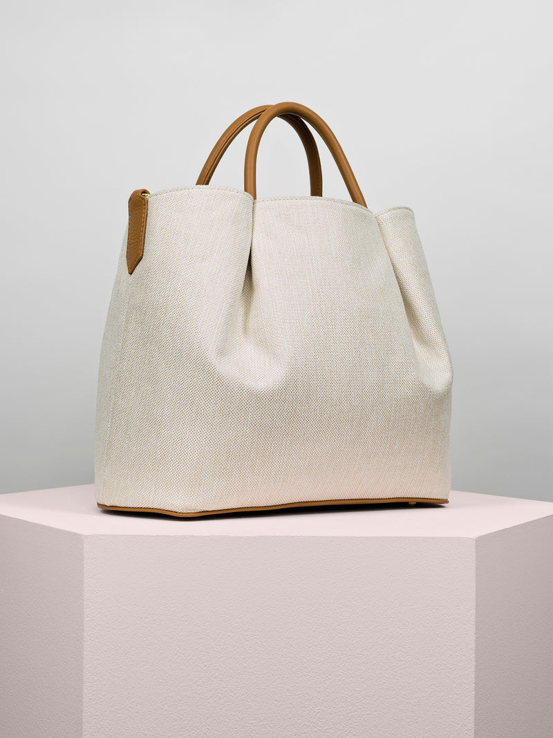 The Marché Tote in Cognac