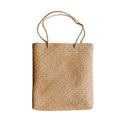 Woven Shoulder Bag in Natural Raffia